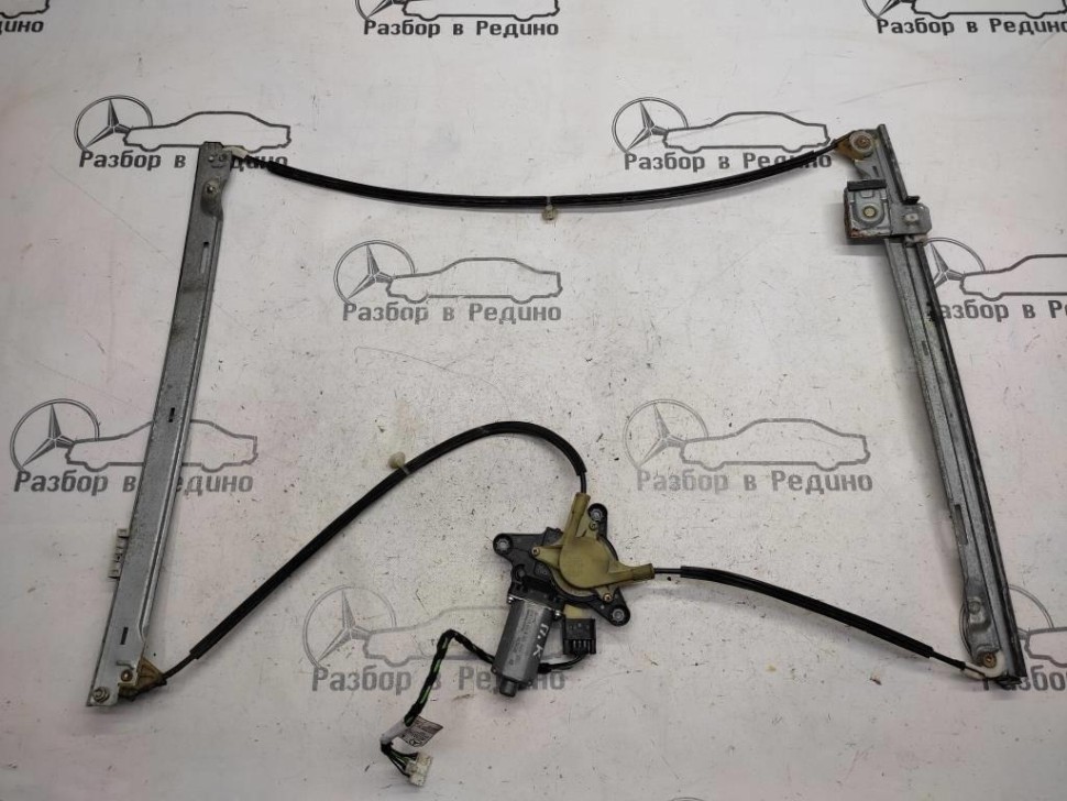 Стеклоподъемник передний правый MERCEDES-BENZ V-класс W639 (2003 - 2014) фото 1 — Разборка Мерседес