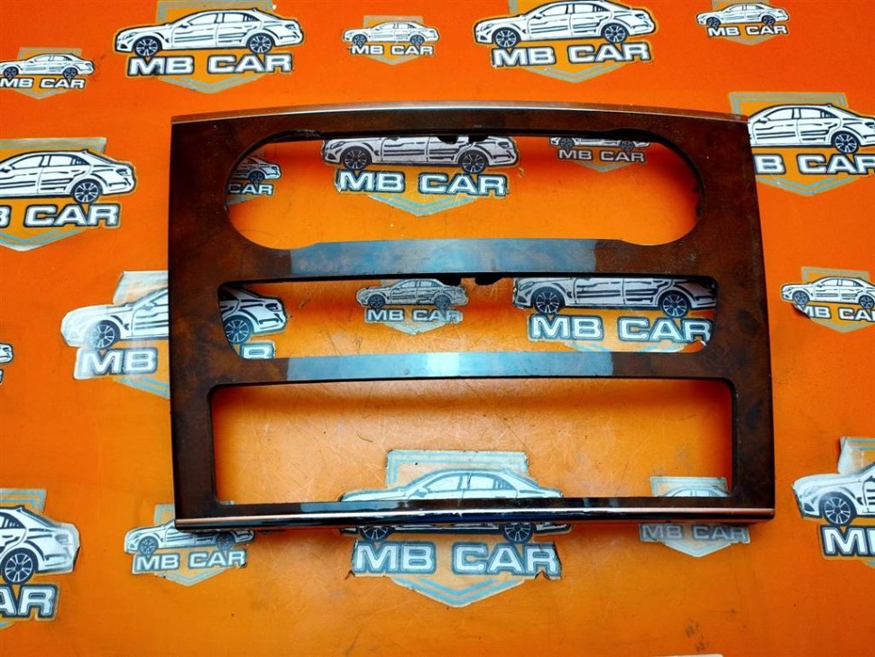 Накладка блока климата MERCEDES-BENZ M-класс W164 (2005 - 2008) фото 1 — Разборка Мерседес