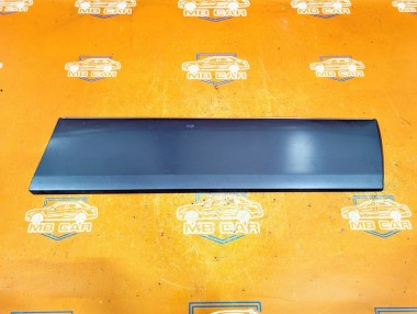 Молдинг двери MERCEDES-BENZ E-класс W124/S124/C124/A124 (1984 - 1997) — Разборка Мерседес