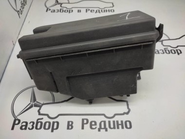 Корпус блока предохранителей MERCEDES-BENZ M-класс W164 (2005 - 2008) — Разборка Мерседес