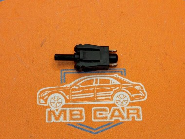 Выключатель стоп-сигнала MERCEDES-BENZ C-класс W204/S204/С204 рестайлинг (2011 - 2015) — Разборка Мерседес