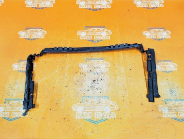 Кожух радиатора MERCEDES-BENZ C-класс W205/S205/C205/A205 (2014 - 2018) — Разборка Мерседес