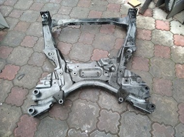 Подрамник передний MERCEDES-BENZ V-класс W447 (2014 - 2025) — Разборка Мерседес