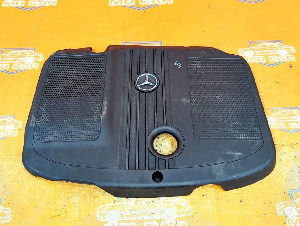 Крышка двигателя декоративная MERCEDES-BENZ GLK-класс X204 (2008 - 2012) фото 1 — Разборка Мерседес