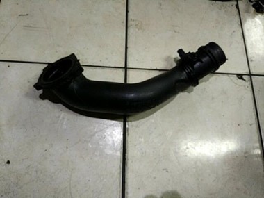 Патрубок впускного коллектора MERCEDES-BENZ Sprinter W906 (2006 - 2019) — Разборка Мерседес