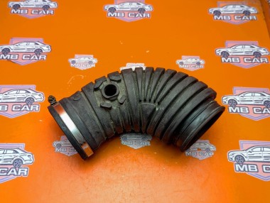 Патрубок воздушный MERCEDES-BENZ C-класс W202/S202 (1993 - 1997) — Разборка Мерседес