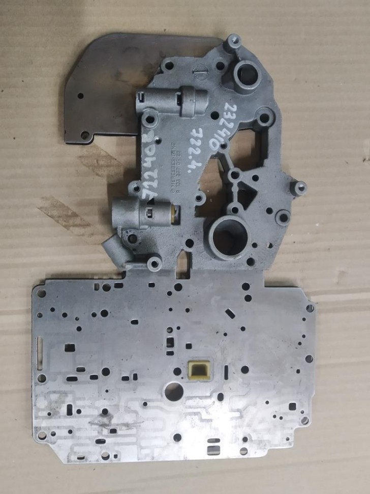 Крышка АКПП MERCEDES-BENZ E-класс W210/S210 (1995 - 1999) фото 1 — Разборка Мерседес