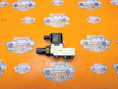 Блок клапанов пневмоподвески MERCEDES-BENZ E-класс W211/S211 (2002 - 2006) &mdash; Разборка Мерседес