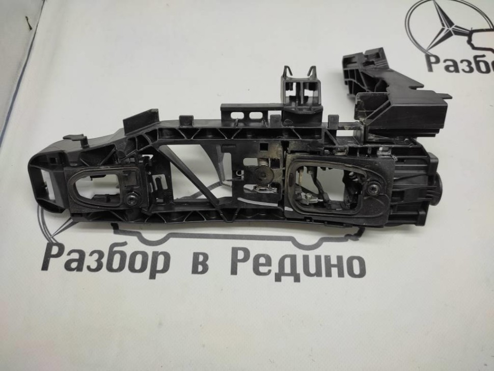 Ответная часть замка двери MERCEDES-BENZ GLE-класс Coupe C292 (2015 - 2019) фото 1 — Разборка Мерседес