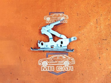 Петля капота MERCEDES-BENZ C-класс W204/S204 (2006 - 2011) — Разборка Мерседес