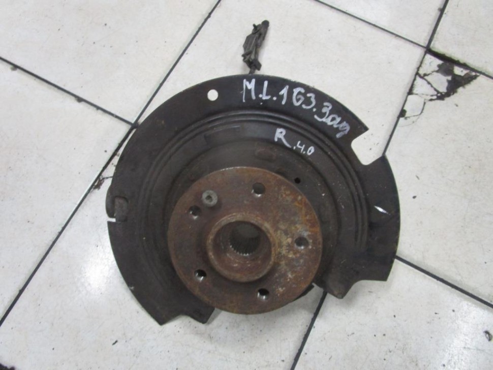 Кулак подвески задний правый MERCEDES-BENZ M-класс W163 рестайлинг (2001 - 2005) фото 1 — Разборка Мерседес