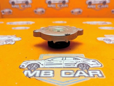 Крышка радиатора MERCEDES-BENZ E-класс W124/S124/C124/A124 (1984 - 1997) — Разборка Мерседес