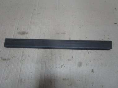 Молдинг двери MERCEDES-BENZ W124 W124/S124/C124/A124 (1984 - 1993) — Разборка Мерседес
