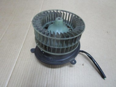 Моторчик печки MERCEDES-BENZ 190 (W201) W201 (1982 - 1993) — Разборка Мерседес