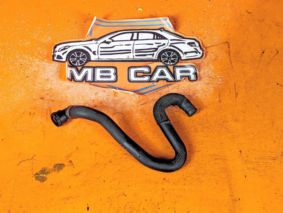 Патрубок ОЖ MERCEDES-BENZ B-класс W246 (2011 - 2014) фото 1 &mdash; Разборка Мерседес
