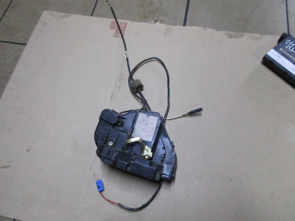 Замок двери задней левой MERCEDES-BENZ E-класс W211/S211 (2002 - 2006) фото 1 — Разборка Мерседес