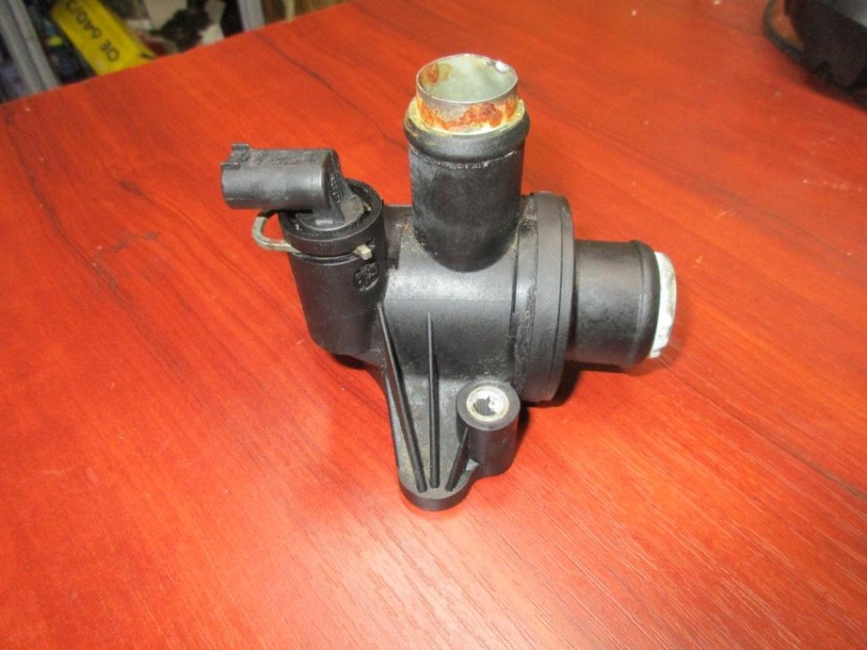 Термостат MERCEDES-BENZ A-класс W168 (1997 - 2001) фото 1 — Разборка Мерседес