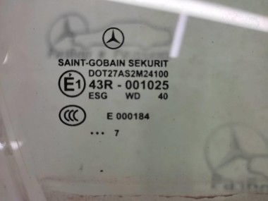 Стекло переднее правое MERCEDES-BENZ CLC-класс CL203 (2008 - 2011) — Разборка Мерседес