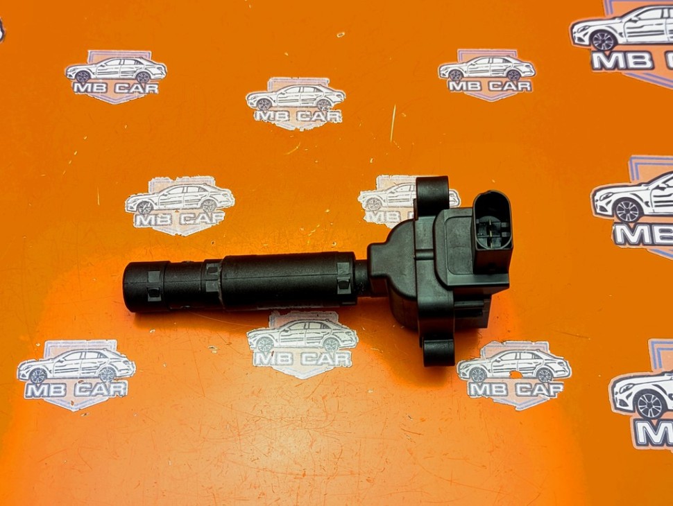 Катушка зажигания MERCEDES-BENZ C-класс W204/S204/С204 рестайлинг (2011 - 2015) фото 1 — Разборка Мерседес