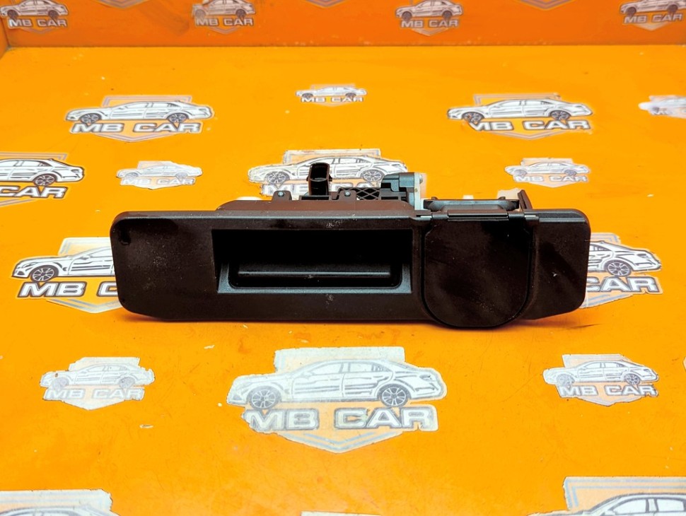 Ручка открытия багажника MERCEDES-BENZ GLE-класс W166 (2015 - 2018) фото 1 &mdash; Разборка Мерседес