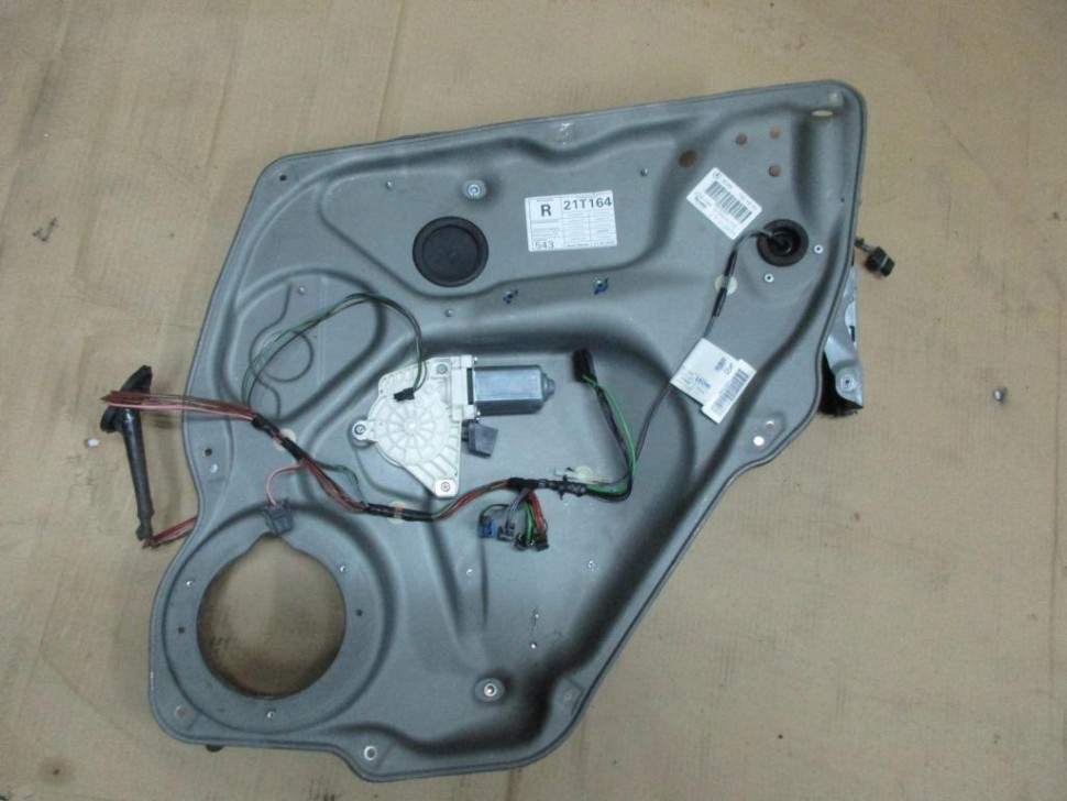 Стеклоподъемник задний правый MERCEDES-BENZ B-класс W245 (2005 - 2009) фото 1 — Разборка Мерседес