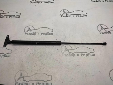 Амортизатор крышки багажника MERCEDES-BENZ Vito W638 (1996 - 2003) — Разборка Мерседес