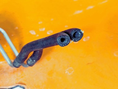 Подогреватель бачка омывателя MERCEDES-BENZ E-класс W211/S211 (2002 - 2006) &mdash; Разборка Мерседес