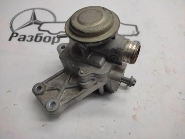 Клапан рециркуляции ОГ MERCEDES-BENZ C-класс W204/S204/С204 рестайлинг (2011 - 2015) — Разборка Мерседес