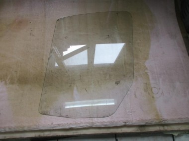 Стекло переднее левое MERCEDES-BENZ Sprinter W906 (2006 - 2019) — Разборка Мерседес