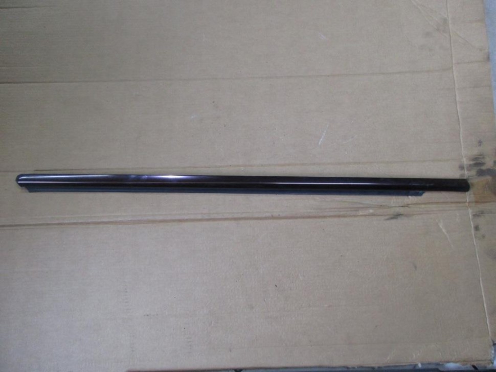 Молдинг стекла двери MERCEDES-BENZ E-класс W211/S211 (2002 - 2006) фото 1 — Разборка Мерседес