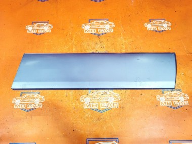 Молдинг двери MERCEDES-BENZ E-класс W124/S124/C124/A124 (1984 - 1997) — Разборка Мерседес