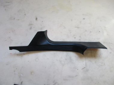 Накладка порога внутренняя MERCEDES-BENZ C-класс W203/S203/CL203 рестайлинг (2004 - 2008) — Разборка Мерседес