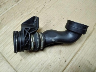 Патрубок интеркулера MERCEDES-BENZ C-класс W203/S203/CL203 (2000 - 2004) — Разборка Мерседес