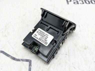Кнопка ручника MERCEDES-BENZ M-класс W166 (2011 - 2015) — Разборка Мерседес