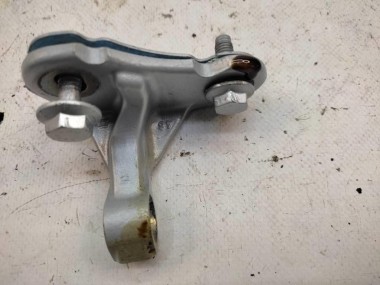 Петля двери MERCEDES-BENZ M-класс W164 (2005 - 2008) — Разборка Мерседес