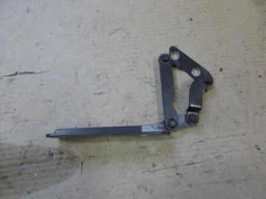 Петля капота MERCEDES-BENZ A-класс W168 рестайлинг (2001 - 2004) — Разборка Мерседес