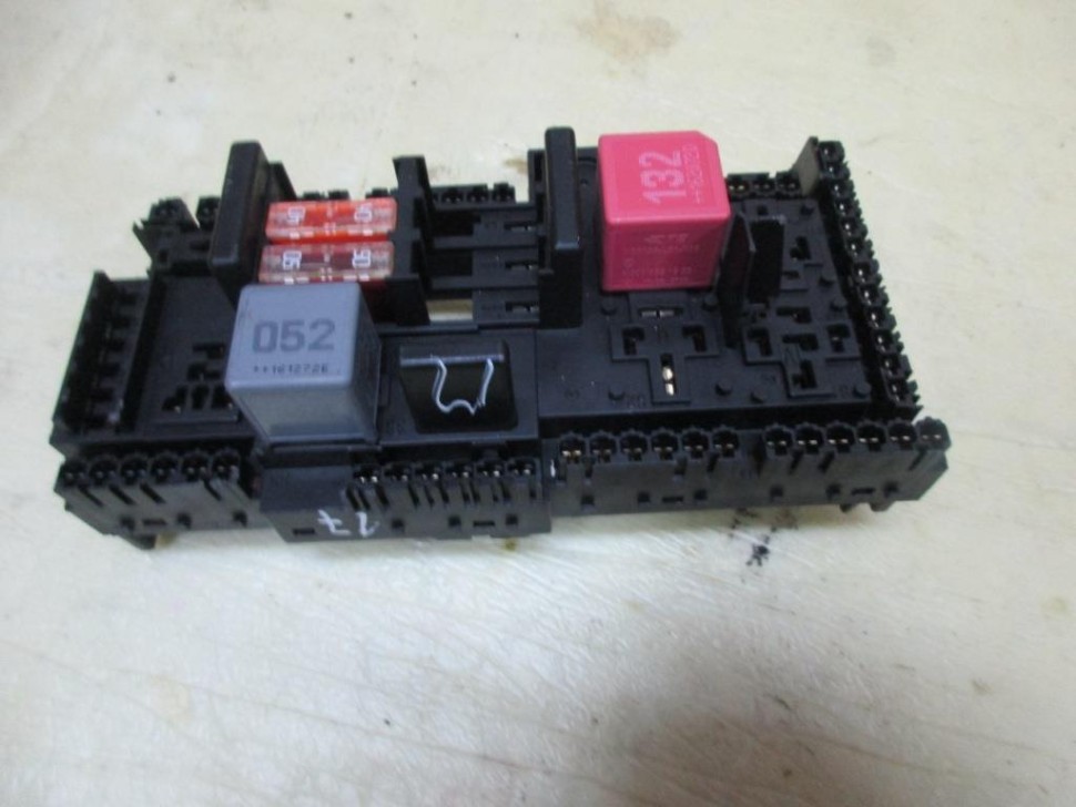 Блок предохранителей MERCEDES-BENZ E-класс W213/S213/C238/A238 (2016 - 2021) фото 1 — Разборка Мерседес