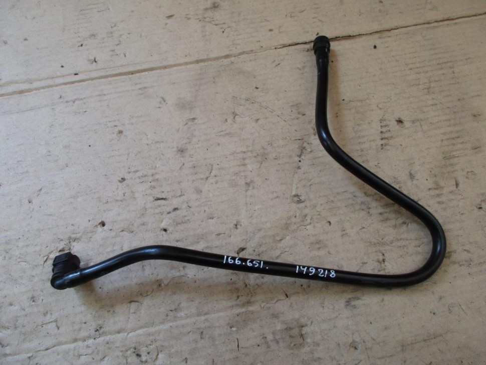 Трубка вакуумная MERCEDES-BENZ M-класс W166 (2011 - 2015) фото 1 — Разборка Мерседес