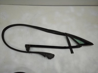 Уплотнитель стекла двери MERCEDES-BENZ E-класс W212/S212/C207/A207 (2009 - 2013) — Разборка Мерседес