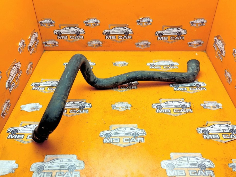 Патрубок ОЖ MERCEDES-BENZ E-класс AMG W210/S210 (1996 - 1999) фото 1 &mdash; Разборка Мерседес