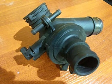 Термостат MERCEDES-BENZ Sprinter W906 (2006 - 2019) — Разборка Мерседес