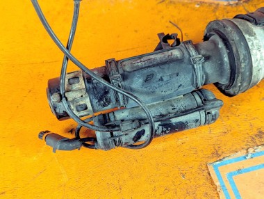 Пневмостойка передняя MERCEDES-BENZ S-класс W221 рестайлинг (2009 - 2013) &mdash; Разборка Мерседес