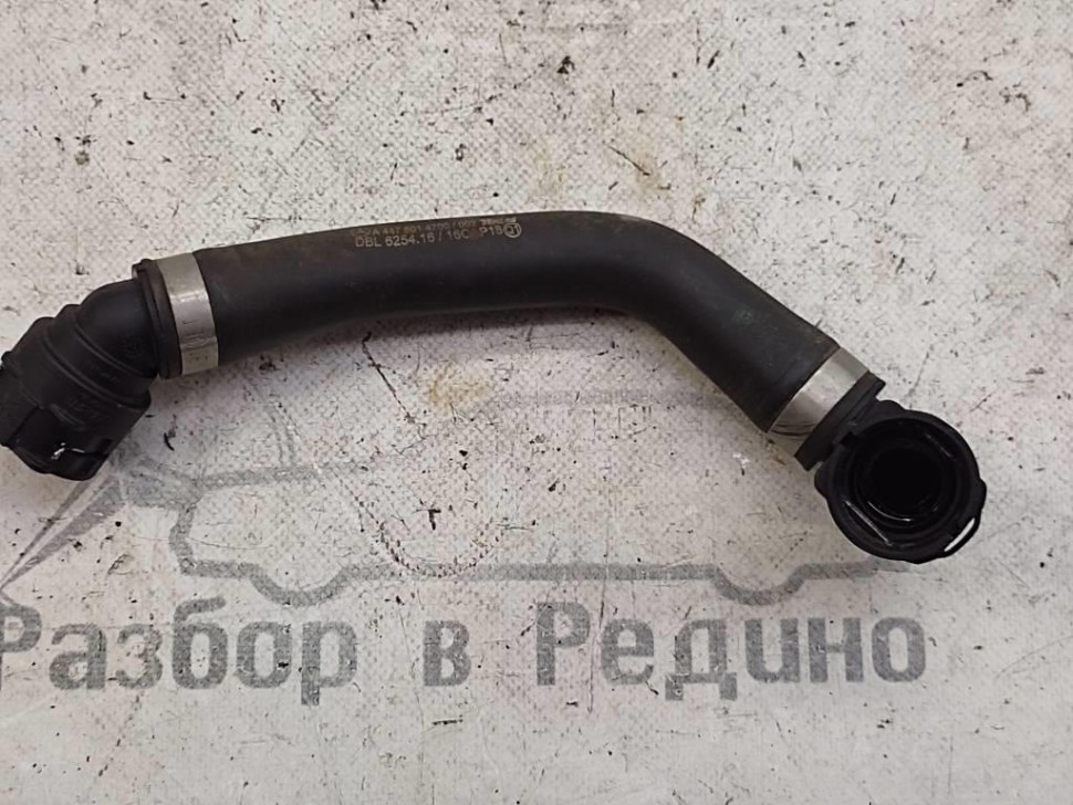 Патрубок ОЖ MERCEDES-BENZ V-класс W447 рестайлинг (2019 - 2025) фото 1 — Разборка Мерседес