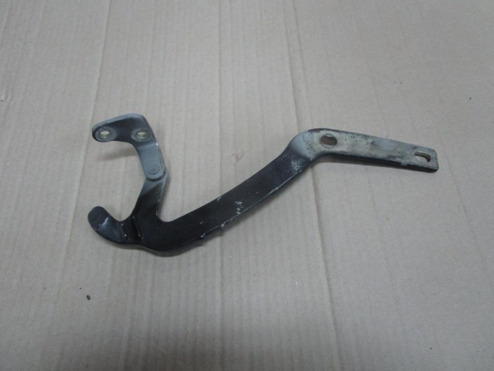 Петля крышки багажника MERCEDES-BENZ E-класс W210/S210 рестайлинг (1999 - 2003) фото 1 — Разборка Мерседес