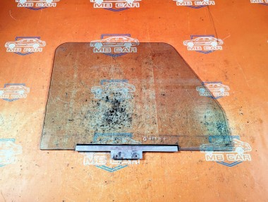 Стекло переднее левое MERCEDES-BENZ G-класс W463 (1990 - 2006) — Разборка Мерседес