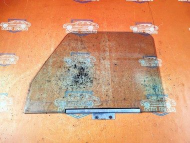 Стекло переднее левое MERCEDES-BENZ G-класс W463 (1990 - 2006) — Разборка Мерседес