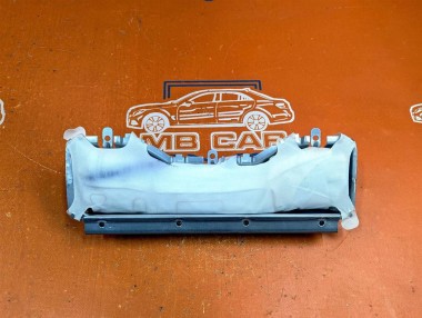 Подушка безопасности коленная MERCEDES-BENZ CLS-класс C218/X218 рестайлинг (2014 - 2017) — Разборка Мерседес