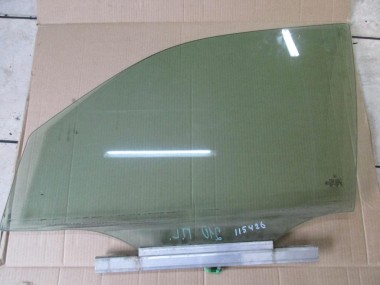 Стекло переднее левое MERCEDES-BENZ E-класс W210/S210 (1995 - 1999) — Разборка Мерседес