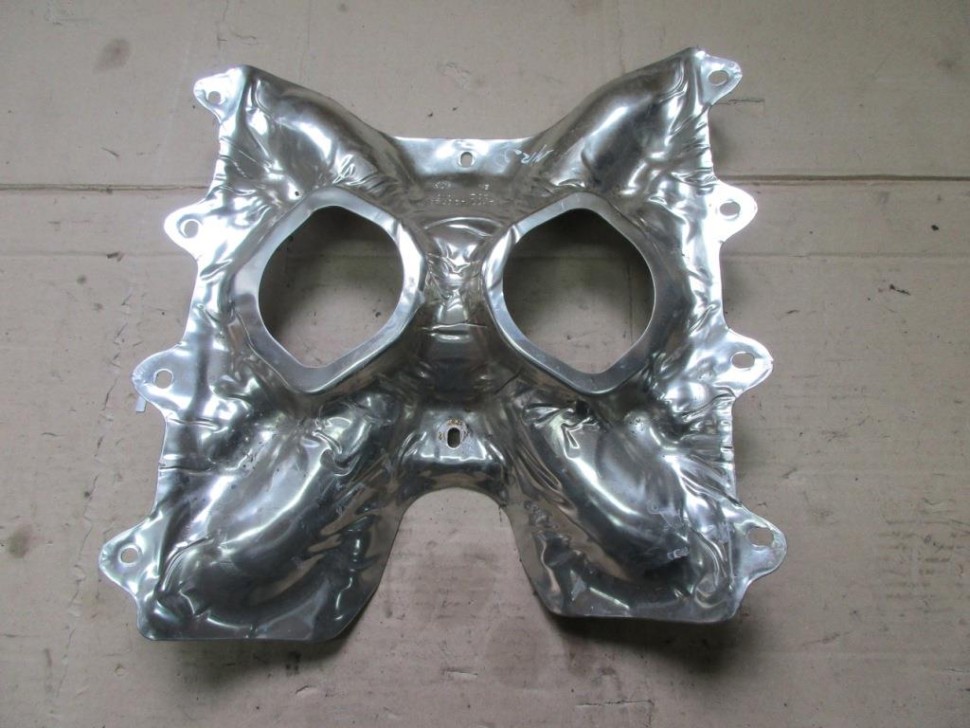 Защитный экран MERCEDES-BENZ C-класс W205/S205/C205/A205 (2014 - 2018) фото 1 — Разборка Мерседес