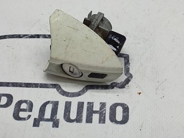 Личинки дверей MERCEDES-BENZ C-класс W204/S204/С204 рестайлинг (2011 - 2015) — Разборка Мерседес